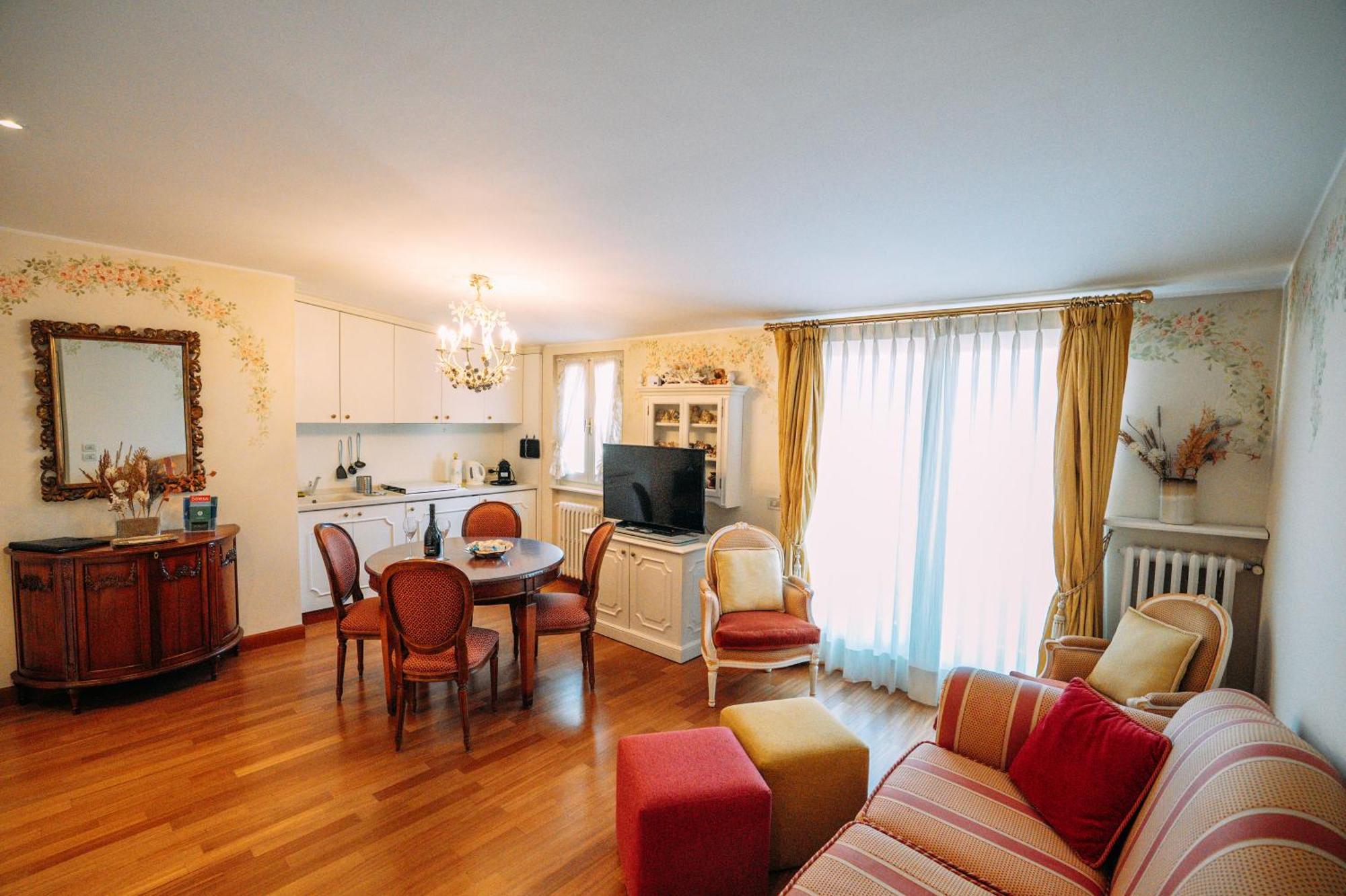 Suite Romantic Vista Lago Stresa Extérieur photo